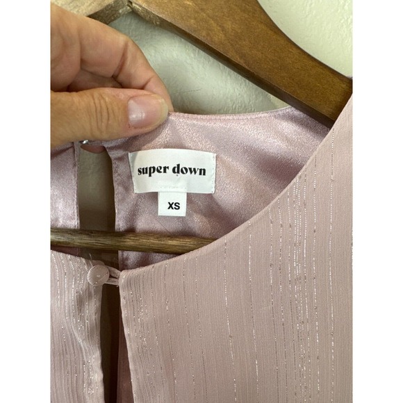 Super Down Tamara Womens Open Front Romper Size XS Long Sleeve In Dusty Rose - Picture 14 of 16